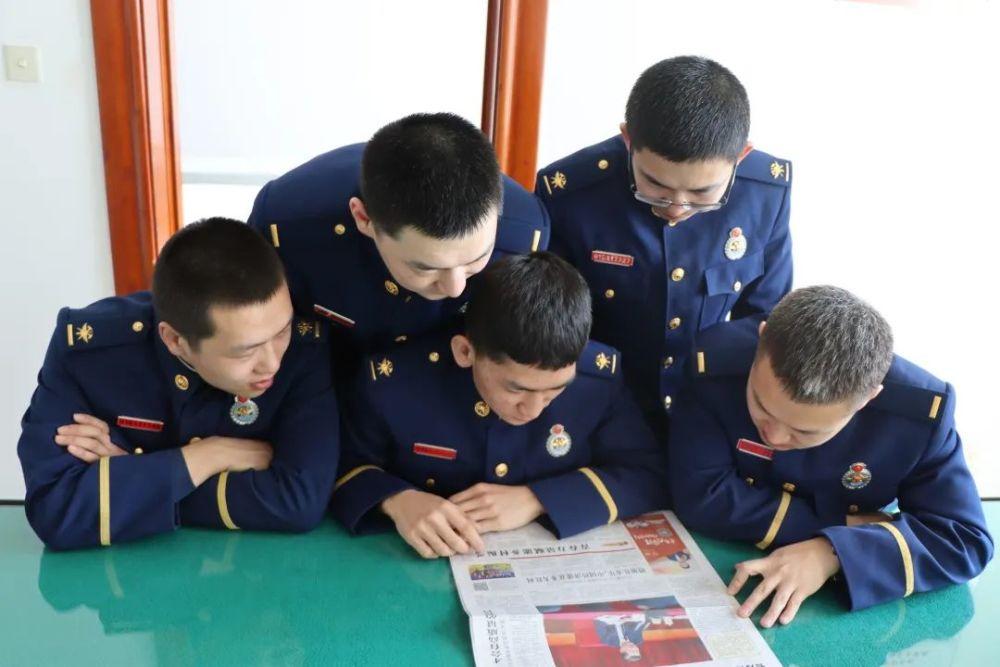 蜗牛问答平台,尽在很多专家都建议中午要休息一段时间,理由是什么?
